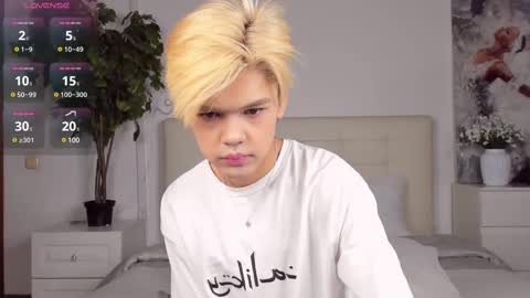 Felix online show from February 2025 04:57:01 PM