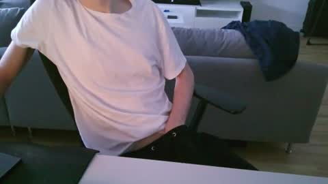 felixsagg online show from June 2026 12:36:02 PM