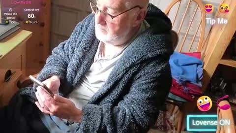 Adam online show from September 2025 08:46:02 AM