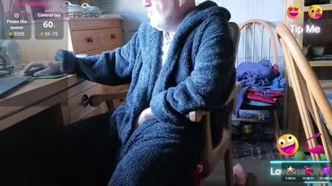 Adam online show from September 2025 07:44:02 AM