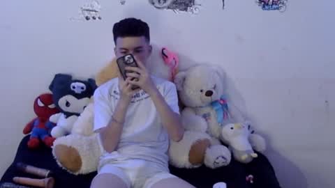Snapshot of fenixx_777 chatting on February 2025 02:23:02 AM Fenixx 777 online show from February 2025 02:23:02 AM