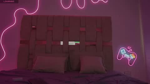 fernanda_thail_ online show from February 2026 07:32:02 PM