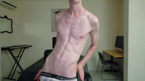 Snapshot of feuerfree chatting on February 2026 12:31:01 AM FeuerHeat online show from February 2026 12:31:01 AM