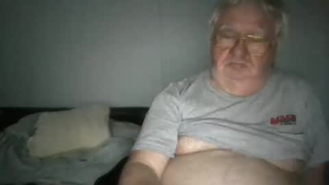 fewxtrapounds985 online show from September 2025 02:28:02 PM