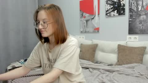 Snapshot of fiery__mary chatting on April 2026 07:02:01 AM Mary online show from April 2026 07:02:01 AM