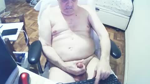 Snapshot of filhober chatting on February 2025 12:04:01 AM filhober online show from February 2025 12:04:01 AM