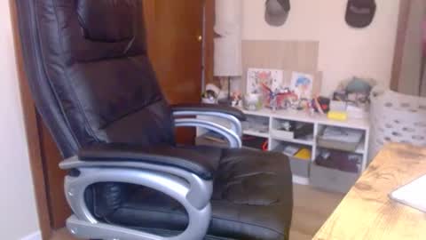 Snapshot of filisdude chatting on December 2024 03:37:02 AM frank online show from December 2024 03:37:02 AM