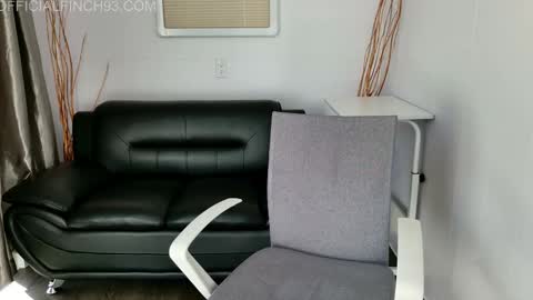 Nick online show from November 2025 05:47:01 PM