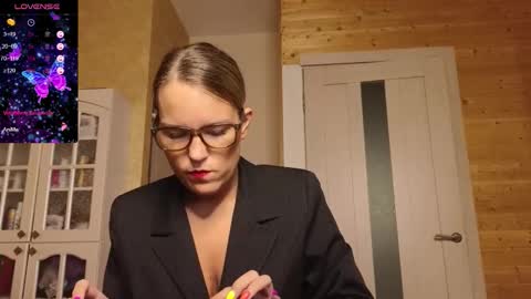 Snapshot of findom_lady_shine chatting on October 2025 11:53:02 AM Lady online show from October 2025 11:53:02 AM