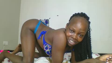 Snapshot of fine_melanin chatting on September 2025 05:57:02 PM caro online show from September 2025 05:57:02 PM