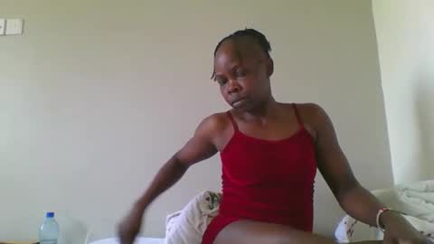 Snapshot of fine_melanin chatting on October 2025 08:10:01 AM caro online show from October 2025 08:10:01 AM
