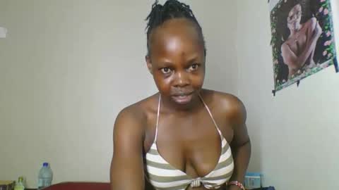 Snapshot of fine_melanin chatting on October 2025 04:32:01 AM caro online show from October 2025 04:32:01 AM