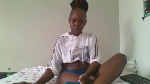 Snapshot of fine_melanin chatting on October 2025 07:52:02 AM caro online show from October 2025 07:52:02 AM