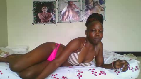 Snapshot of fine_melanin chatting on October 2025 06:46:02 AM caro online show from October 2025 06:46:02 AM