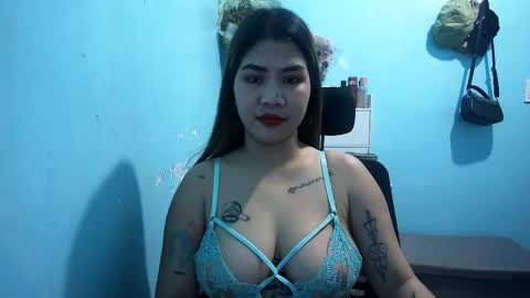 finn ing geer online show from April 2026 12:01:01 PM
