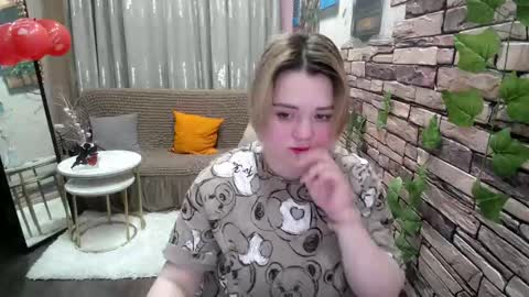 Snapshot of finna_39 chatting on February 2025 03:32:02 PM finna_39 online show from February 2025 03:32:02 PM