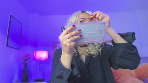 finnky1 online show from February 2025 04:22:01 AM