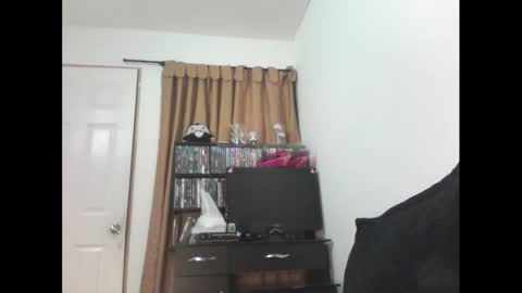 finnky1 online show from October 2025 08:55:02 AM