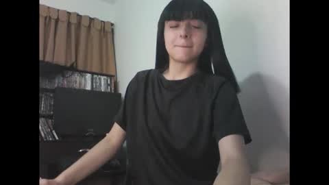 Snapshot of finnky1 chatting on April 2026 01:05:01 AM finnky1 online show from April 2026 01:05:01 AM