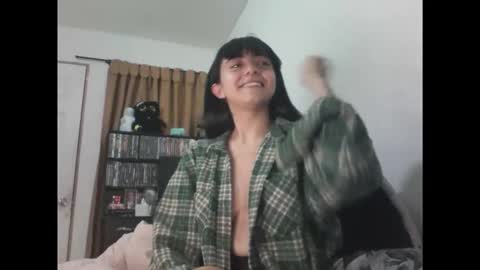Snapshot of finnky1 chatting on May 2026 05:35:02 AM finnky1 online show from May 2026 05:35:02 AM