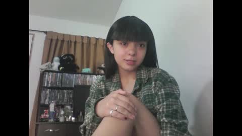 Snapshot of finnky1 chatting on May 2026 11:43:02 PM finnky1 online show from May 2026 11:43:02 PM