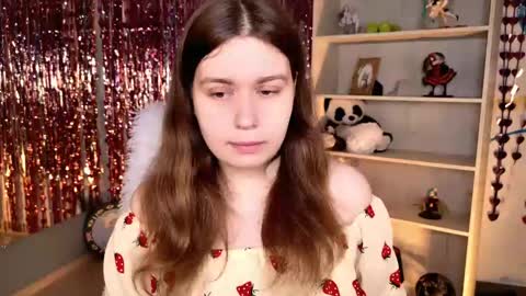 Snapshot of fioramarmoris chatting on May 2026 05:27:01 AM fiora online show from May 2026 05:27:01 AM