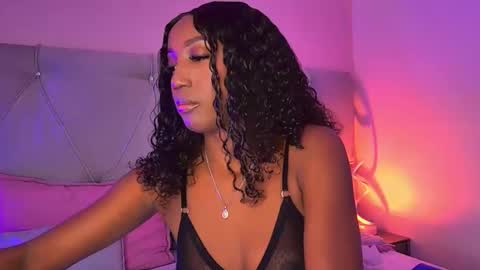 Fiorela Lenin  online show from January 2025 06:59:02 PM