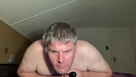 fistme33 online show from October 2025 05:45:02 PM