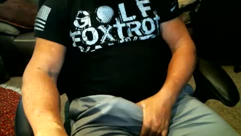 Snapshot of fitguy40 chatting on December 2024 07:56:02 PM fitguy40 online show from December 2024 07:56:02 PM