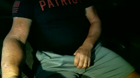 Snapshot of fitguy40 chatting on December 2024 10:45:01 PM fitguy40 online show from December 2024 10:45:01 PM