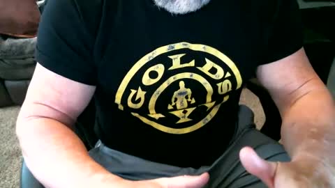 Snapshot of fitguy40 chatting on January 2025 09:31:01 PM fitguy40 online show from January 2025 09:31:01 PM