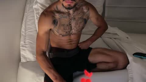 fitjacques online show from May 2026 01:56:01 AM