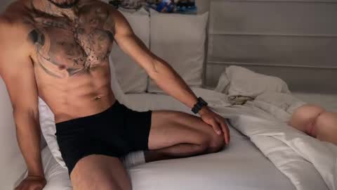 fitjacques online show from May 2026 03:01:02 AM