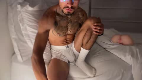 fitjacques online show from May 2026 02:27:01 AM