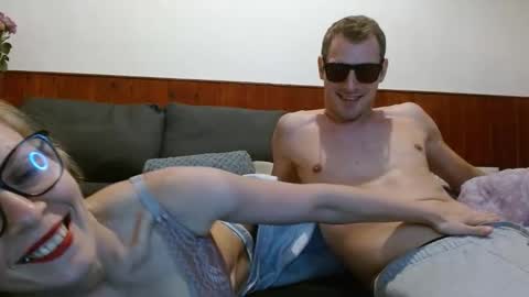 fitsexyes online show from November 2025 08:25:01 AM