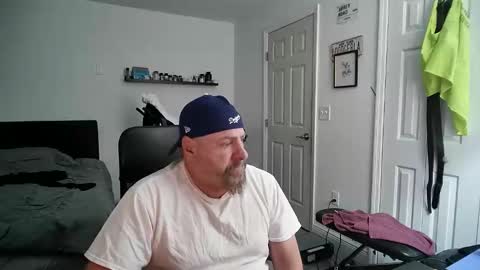 Snapshot of flaguy3233 chatting on January 2025 04:13:01 AM Florida guy online show from January 2025 04:13:01 AM