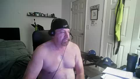 Snapshot of flaguy3233 chatting on September 2025 01:46:01 PM Florida guy online show from September 2025 01:46:01 PM