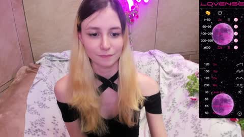 FlexiMona online show from January 2025 03:44:01 PM