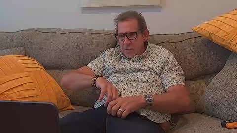 Snapshot of flirtofcharleston chatting on September 2025 07:17:01 PM Flickrbrite online show from September 2025 07:17:01 PM