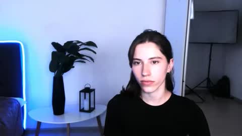 Snapshot of flora_54 chatting on June 2026 01:31:02 PM flora_54 online show from June 2026 01:31:02 PM