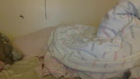 Snapshot of floraexploration chatting on January 2025 12:46:02 AM floraexploration online show from January 2025 12:46:02 AM