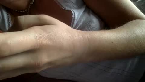 Snapshot of floraexploration chatting on October 2025 03:16:01 PM floraexploration online show from October 2025 03:16:01 PM