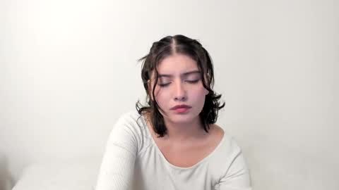 Tell me My Love online show from November 2025 12:00:02 AM