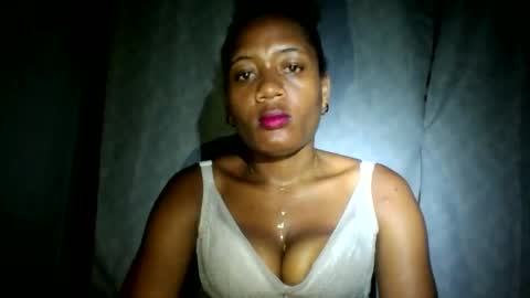 florencia011 online show from January 2025 10:37:01 PM