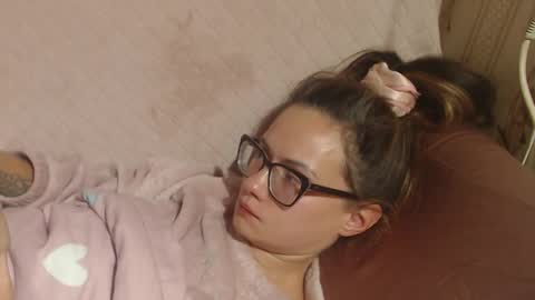 say meow and send tip  online show from October 2025 11:06:02 PM