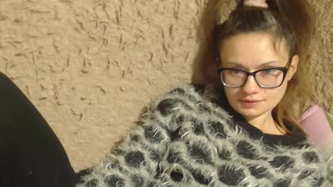 Snapshot of flowercandydoll13 chatting on December 2024 10:56:02 AM say meow and send tip online show from December 2024 10:56:02 AM