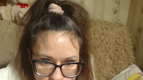 Snapshot of flowercandydoll13 chatting on January 2025 05:30:01 PM say meow and send tip online show from January 2025 05:30:01 PM