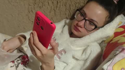 Snapshot of flowercandydoll13 chatting on February 2025 10:14:02 PM say meow and send tip online show from February 2025 10:14:02 PM
