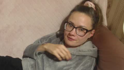 say meow and send tip  online show from November 2025 07:04:02 PM