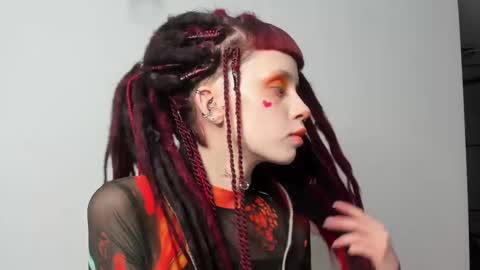 Snapshot of flowerofsin2001 chatting on March 2025 03:27:01 PM Flower online show from March 2025 03:27:01 PM